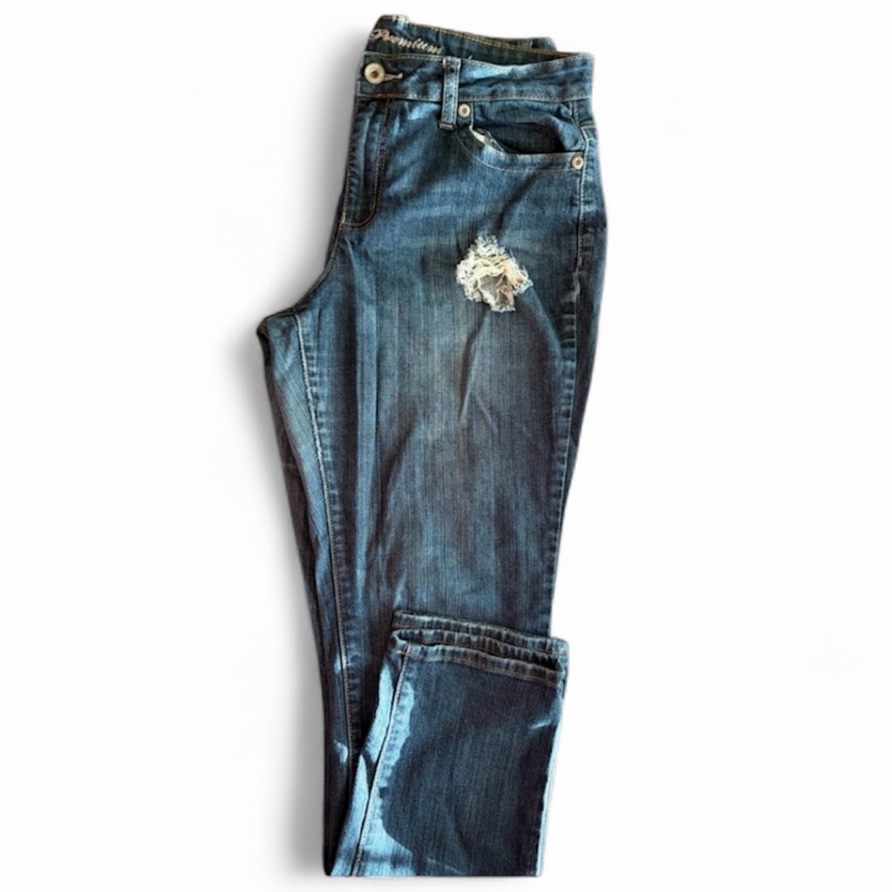 Cato Distressed Boyfriend Jeans in Dark Blue
